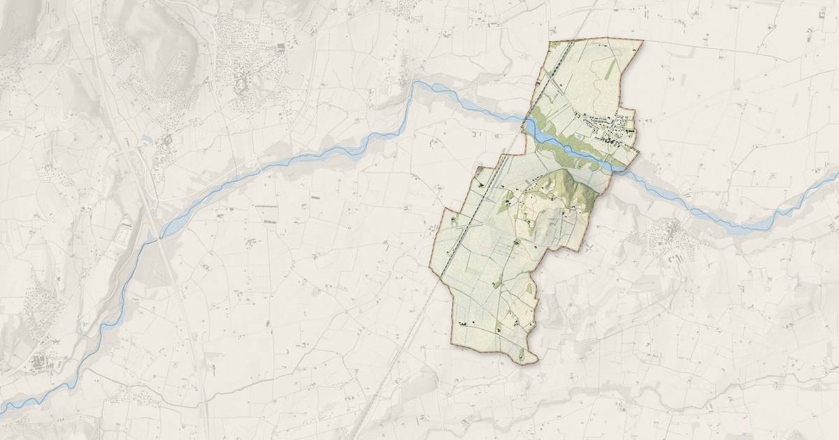 Portrait cartographique de Bonlieu-sur-Roubion : relief, eau, forêts, bâti et voies, calculés à partir des données de l'IGN