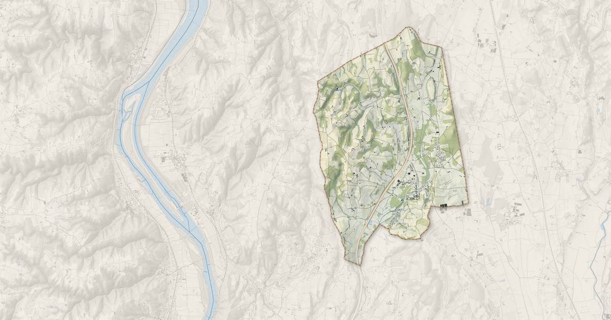 Portrait cartographique de Chantemerle-les-Blés : relief, eau, forêts, bâti et voies, calculés à partir des données de l'IGN