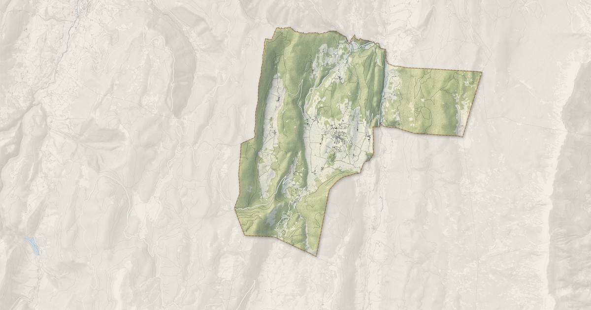 Portrait cartographique de La Chapelle-en-Vercors : relief, eau, forêts, bâti et voies, calculés à partir des données de l'IGN