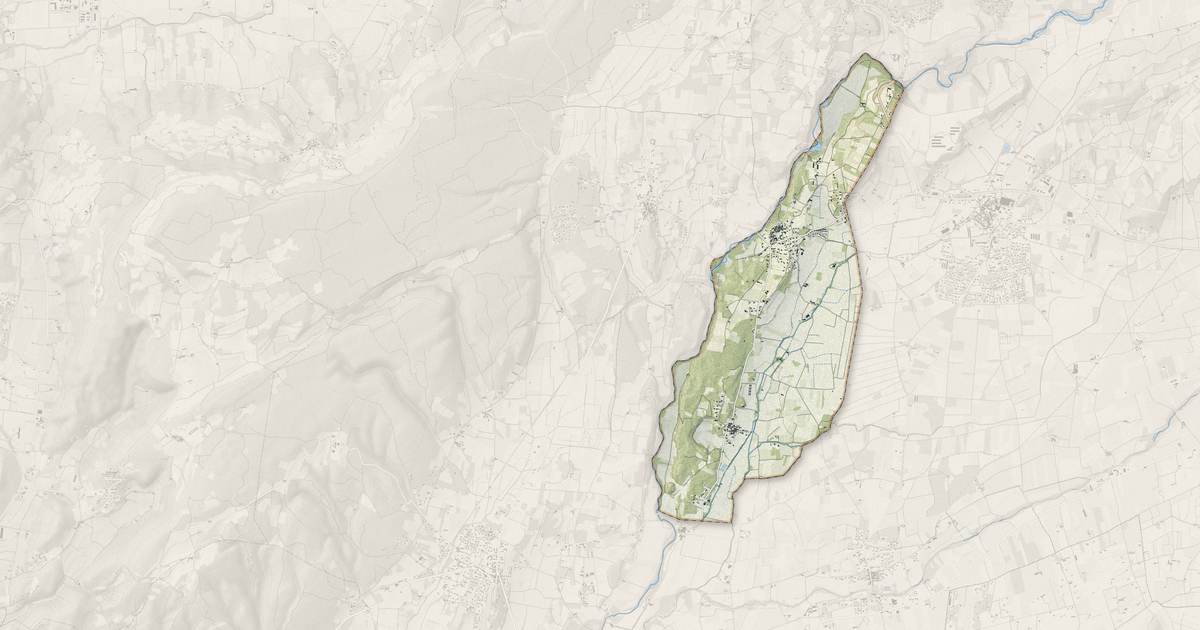 Portrait cartographique de Colonzelle : relief, eau, forêts, bâti et voies, calculés à partir des données de l'IGN