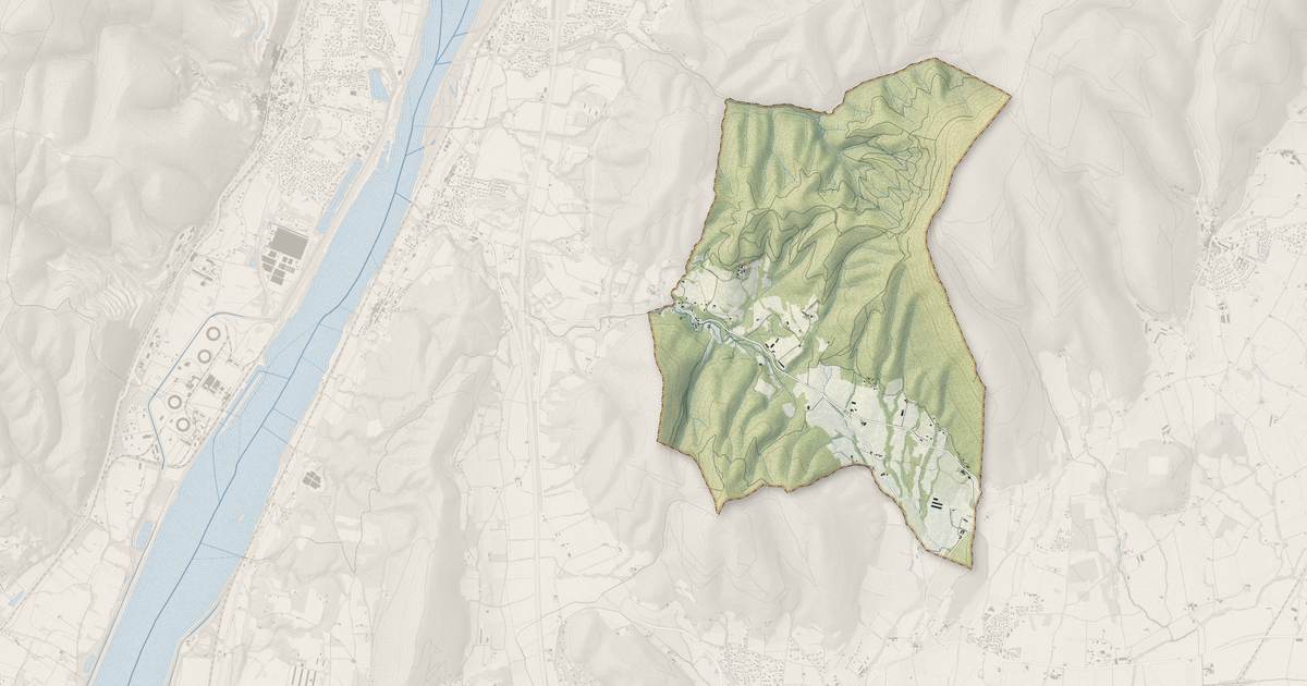 Portrait cartographique de Condillac : relief, eau, forêts, bâti et voies, calculés à partir des données de l'IGN