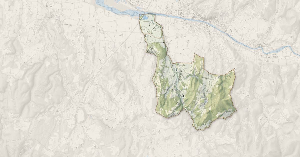 Portrait cartographique de Divajeu : relief, eau, forêts, bâti et voies, calculés à partir des données de l'IGN