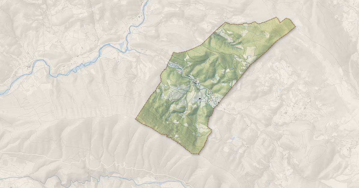 Portrait cartographique de Eygaliers : relief, eau, forêts, bâti et voies, calculés à partir des données de l'IGN