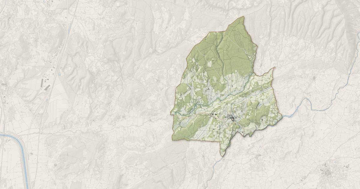 Portrait cartographique de Grignan : relief, eau, forêts, bâti et voies, calculés à partir des données de l'IGN
