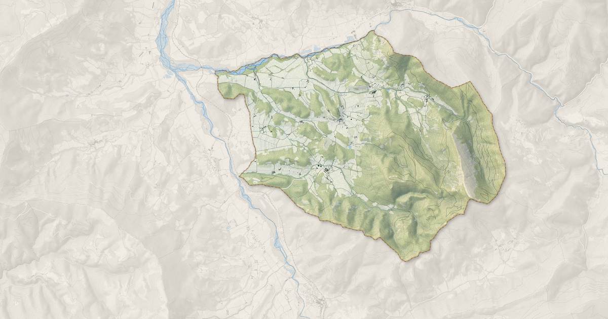 Portrait cartographique de Menglon : relief, eau, forêts, bâti et voies, calculés à partir des données de l'IGN