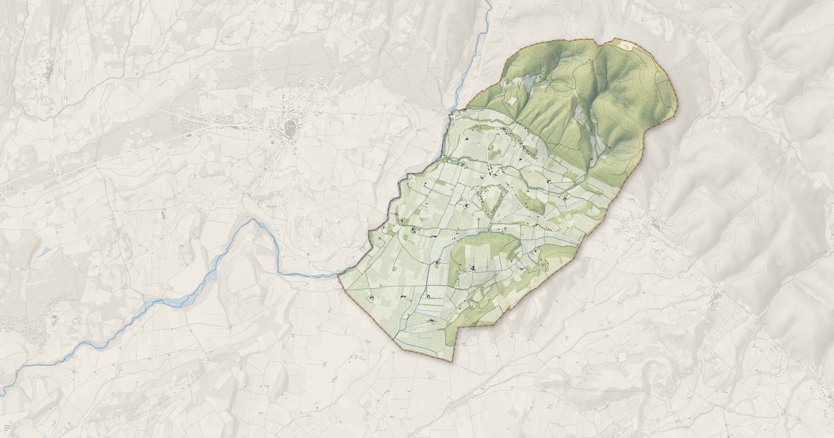 Portrait cartographique de Montbrison-sur-Lez : relief, eau, forêts, bâti et voies, calculés à partir des données de l'IGN