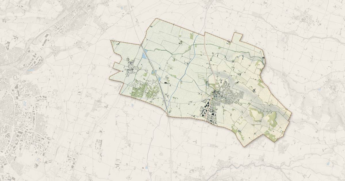 Portrait cartographique de Montélier : relief, eau, forêts, bâti et voies, calculés à partir des données de l'IGN