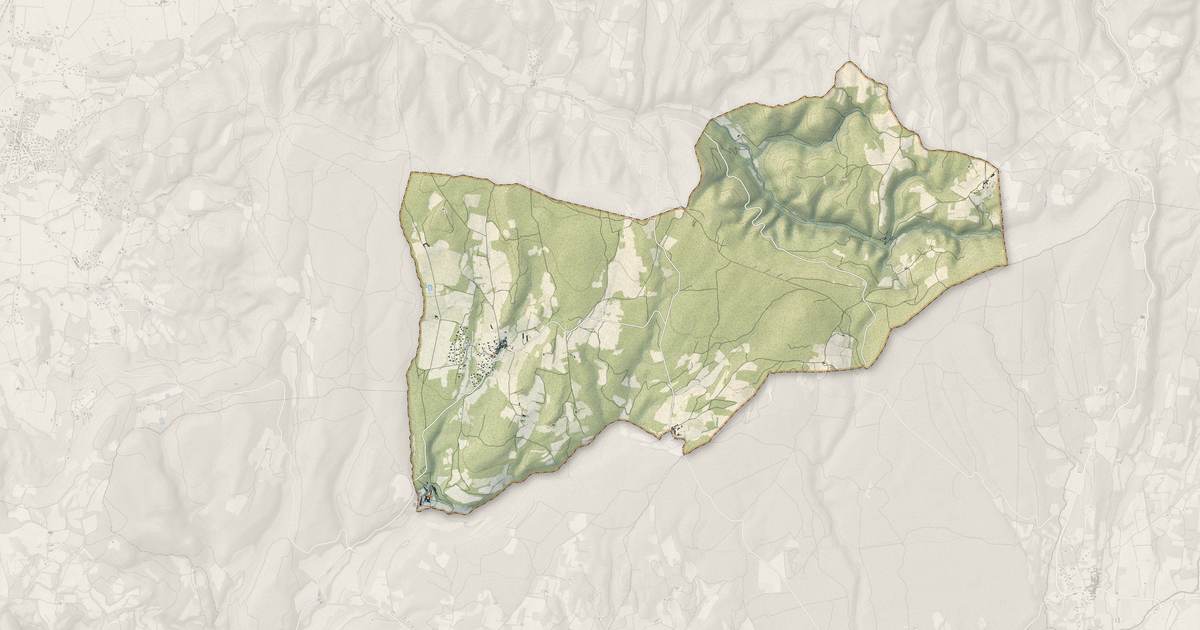 Portrait cartographique de Montjoyer : relief, eau, forêts, bâti et voies, calculés à partir des données de l'IGN