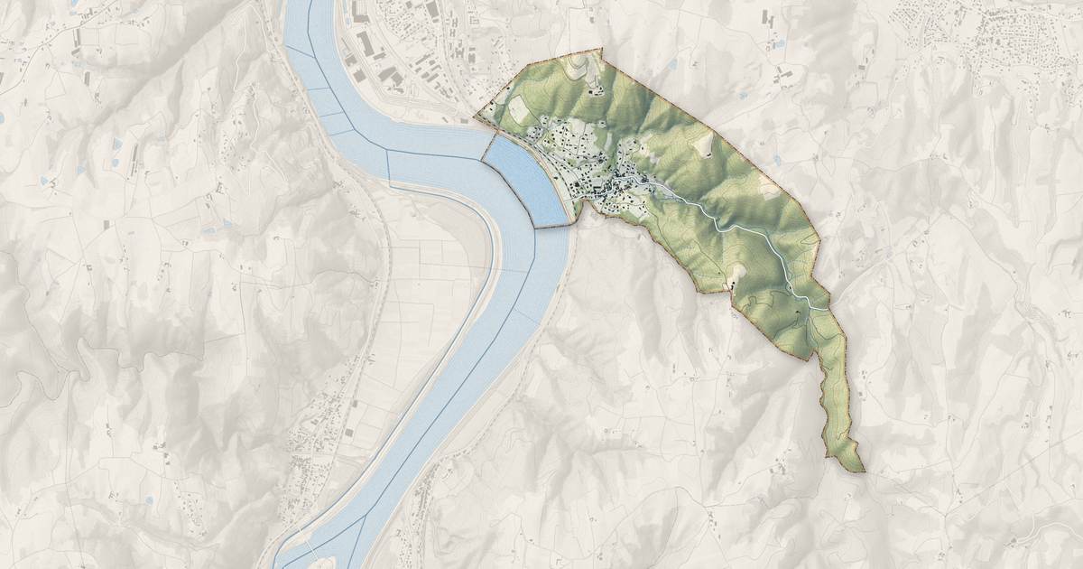 Portrait cartographique de Ponsas : relief, eau, forêts, bâti et voies, calculés à partir des données de l'IGN
