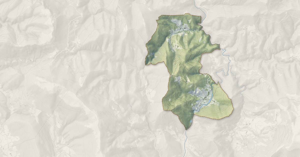 Portrait cartographique de Pradelle : relief, eau, forêts, bâti et voies, calculés à partir des données de l'IGN