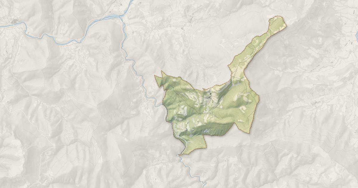 Portrait cartographique de Rimon-et-Savel : relief, eau, forêts, bâti et voies, calculés à partir des données de l'IGN