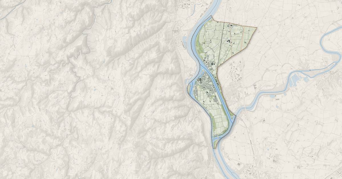 Portrait cartographique de La Roche-de-Glun : relief, eau, forêts, bâti et voies, calculés à partir des données de l'IGN