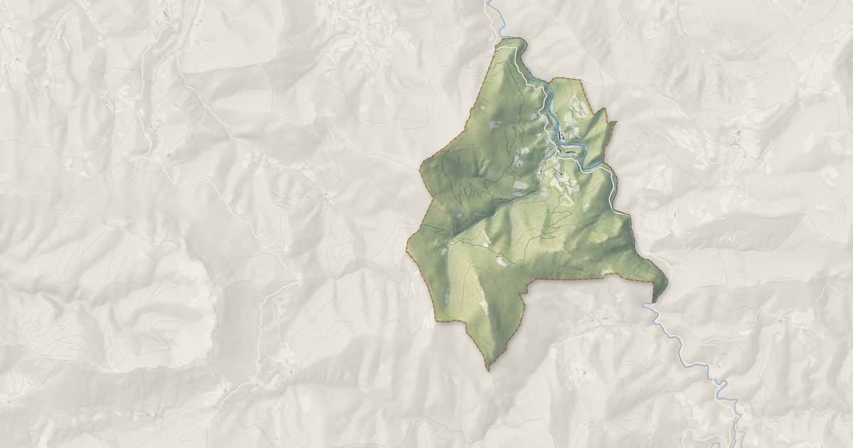 Portrait cartographique de Saint-Benoit-en-Diois : relief, eau, forêts, bâti et voies, calculés à partir des données de l'IGN