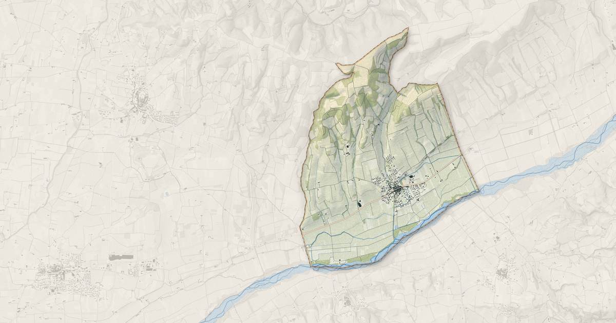Portrait cartographique de Saint-Maurice-sur-Eygues : relief, eau, forêts, bâti et voies, calculés à partir des données de l'IGN