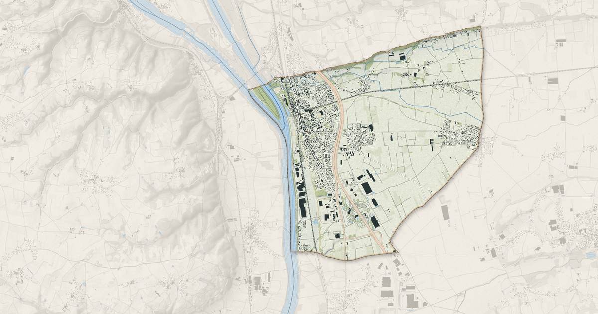 Portrait cartographique de Saint-Rambert-d'Albon : relief, eau, forêts, bâti et voies, calculés à partir des données de l'IGN
