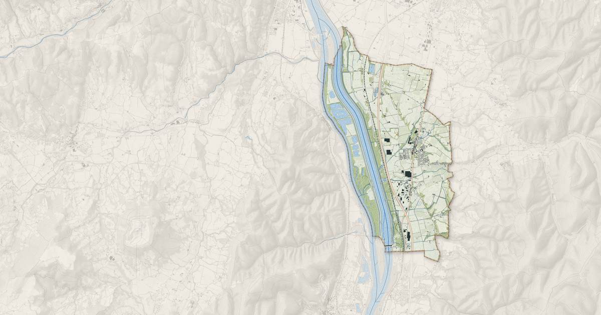 Portrait cartographique de Saulce-sur-Rhône : relief, eau, forêts, bâti et voies, calculés à partir des données de l'IGN