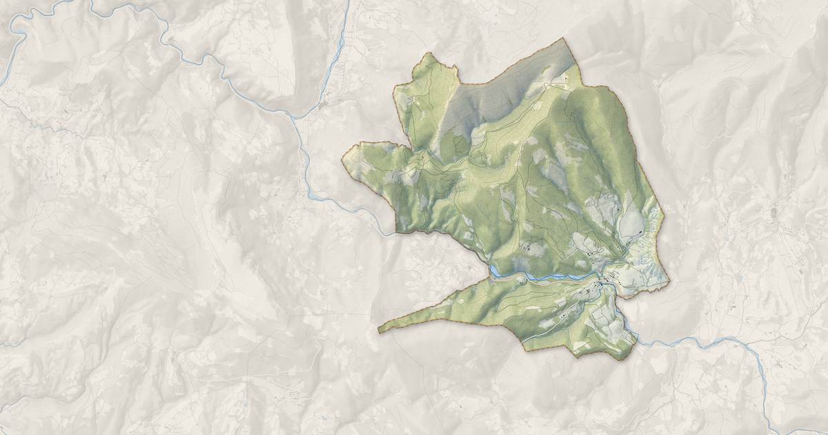 Portrait cartographique de Verclause : relief, eau, forêts, bâti et voies, calculés à partir des données de l'IGN