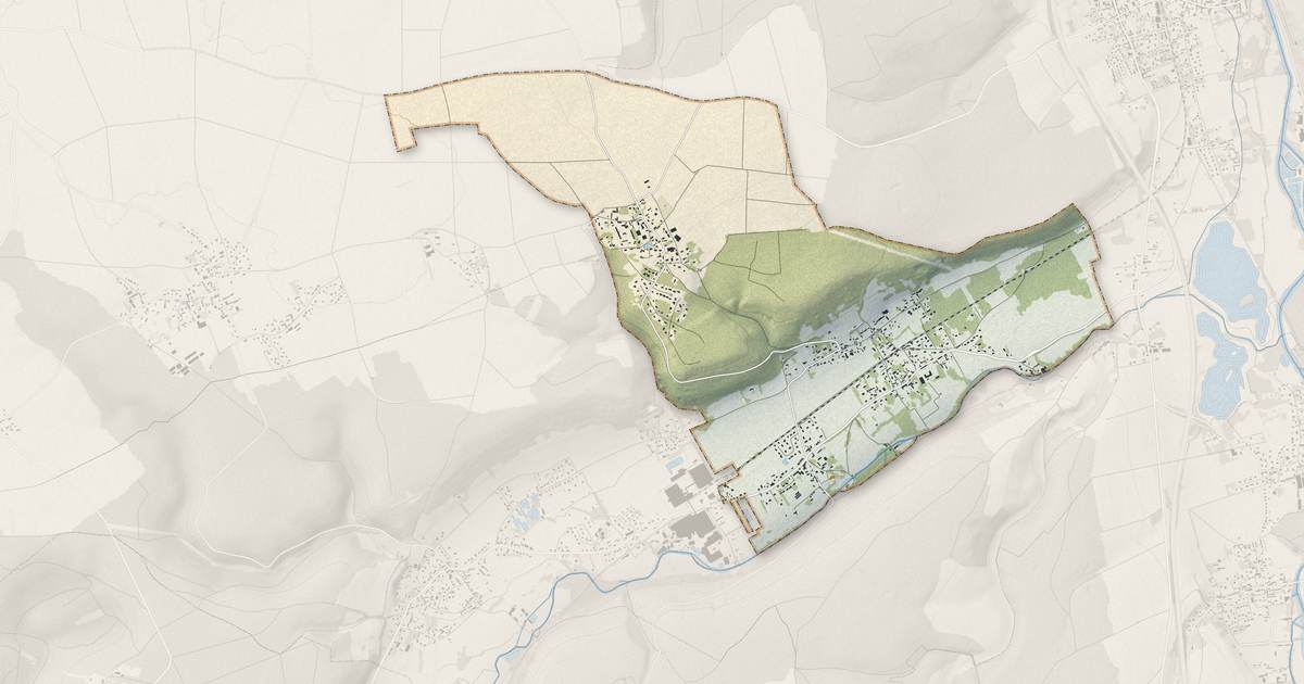 Portrait cartographique de Amfreville-sur-Iton : relief, eau, forêts, bâti et voies, calculés à partir des données de l'IGN