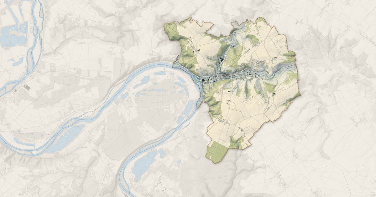 Portrait cartographique de Les Andelys : relief, eau, forêts, bâti et voies, calculés à partir des données de l'IGN