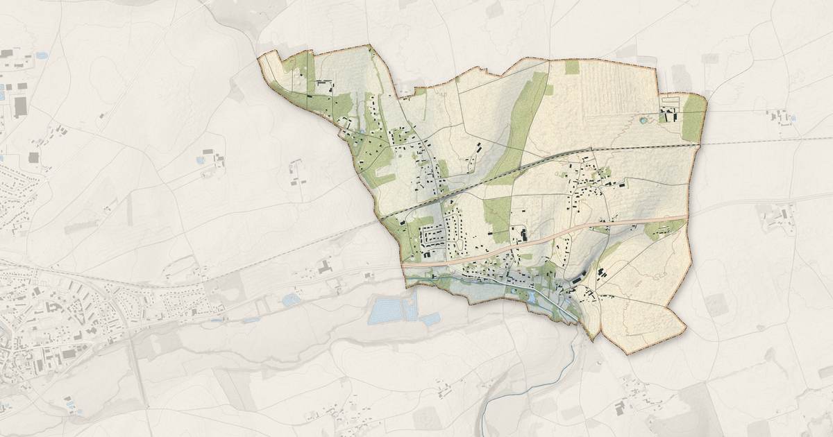 Portrait cartographique de Bâlines : relief, eau, forêts, bâti et voies, calculés à partir des données de l'IGN