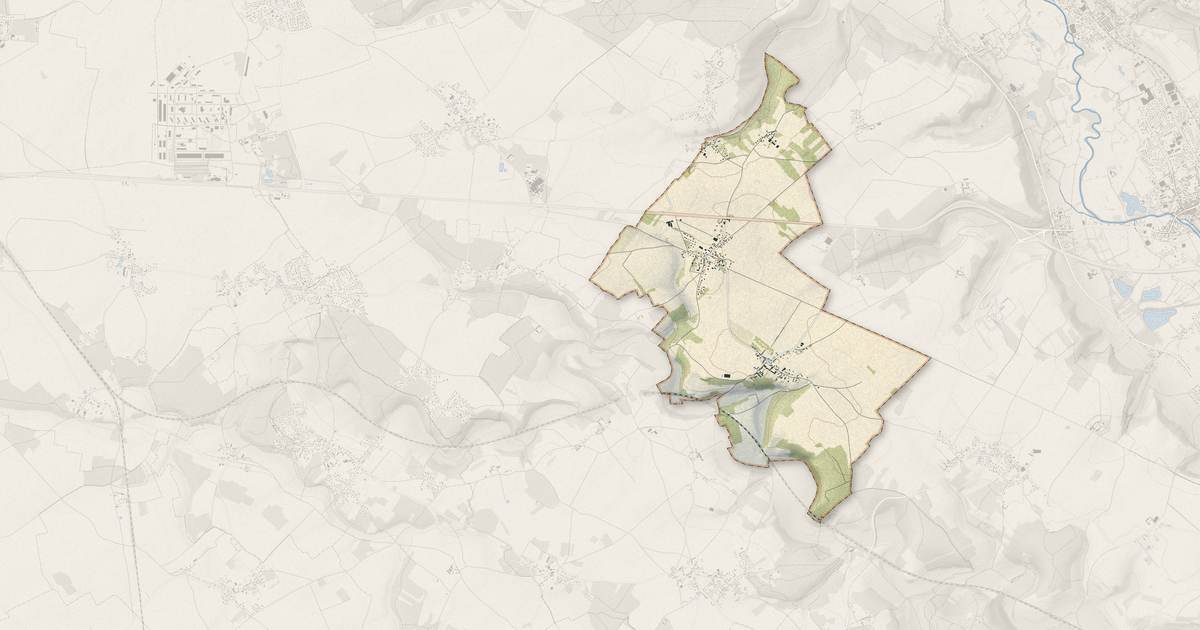 Portrait cartographique de Caillouet-Orgeville : relief, eau, forêts, bâti et voies, calculés à partir des données de l'IGN