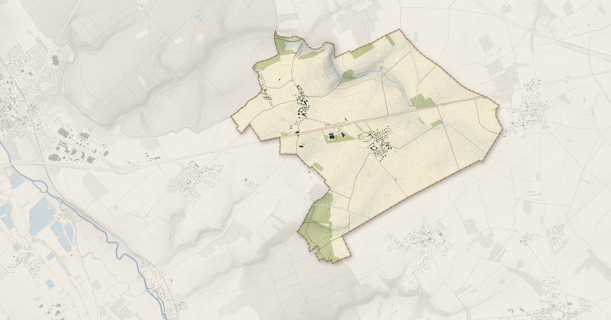 Portrait cartographique de Chaignes : relief, eau, forêts, bâti et voies, calculés à partir des données de l'IGN