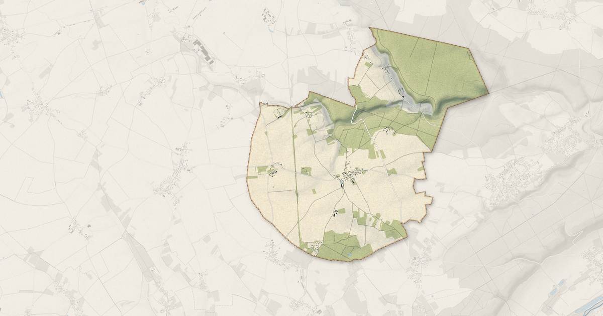 Portrait cartographique de Champigny-la-Futelaye : relief, eau, forêts, bâti et voies, calculés à partir des données de l'IGN