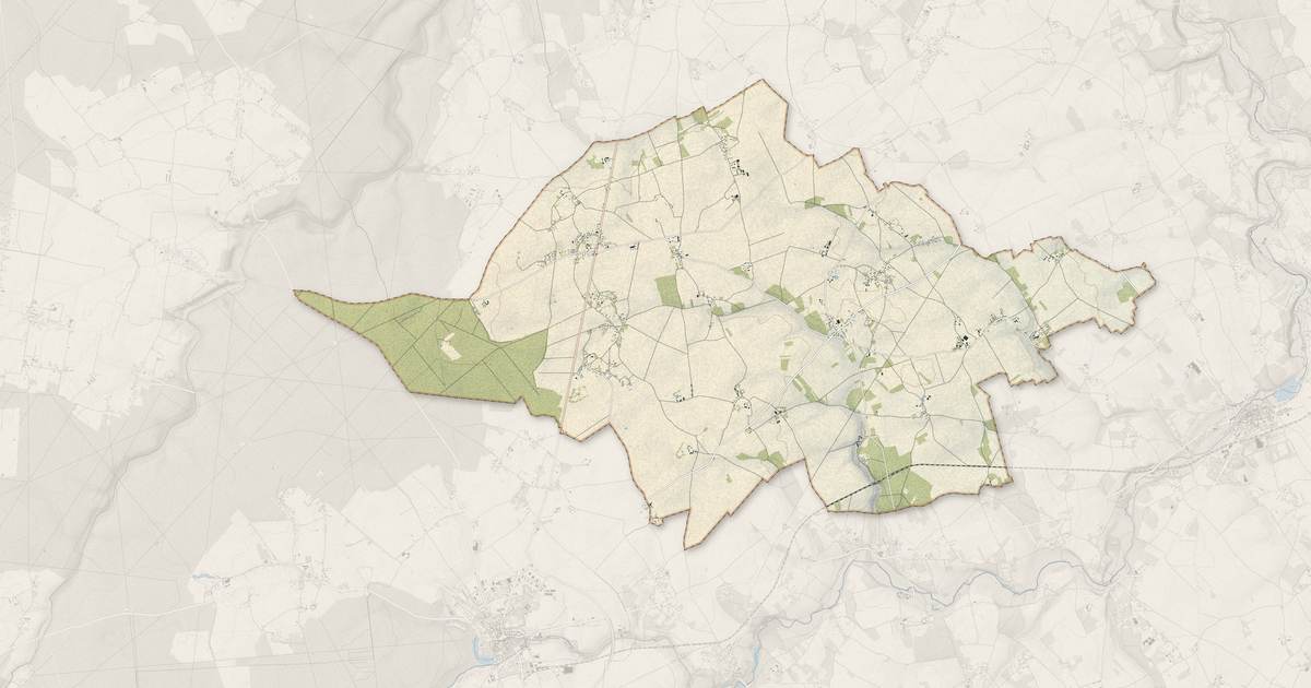 Portrait cartographique de Marbois : relief, eau, forêts, bâti et voies, calculés à partir des données de l'IGN