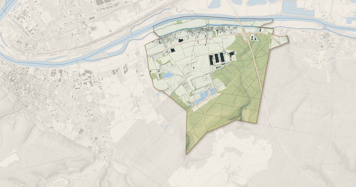 Portrait cartographique de Criquebeuf-sur-Seine : relief, eau, forêts, bâti et voies, calculés à partir des données de l'IGN