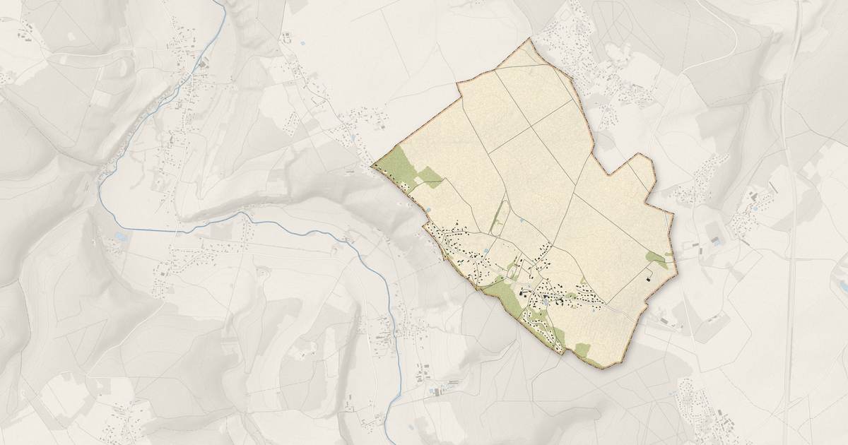 Portrait cartographique de Émalleville : relief, eau, forêts, bâti et voies, calculés à partir des données de l'IGN