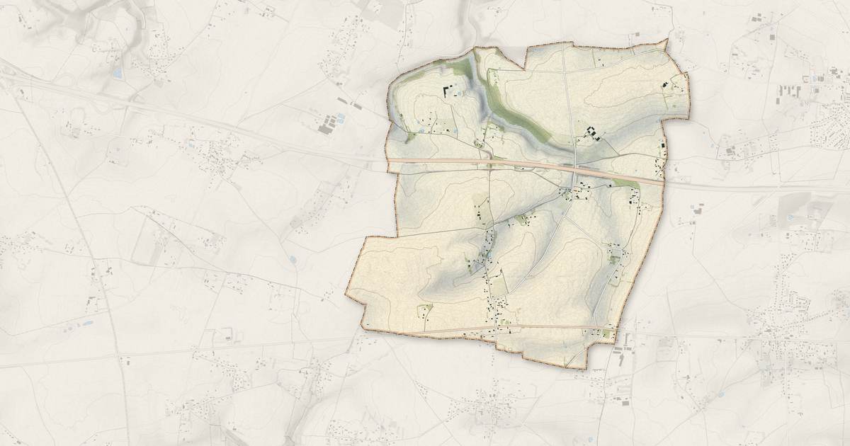Portrait cartographique de Éturqueraye : relief, eau, forêts, bâti et voies, calculés à partir des données de l'IGN
