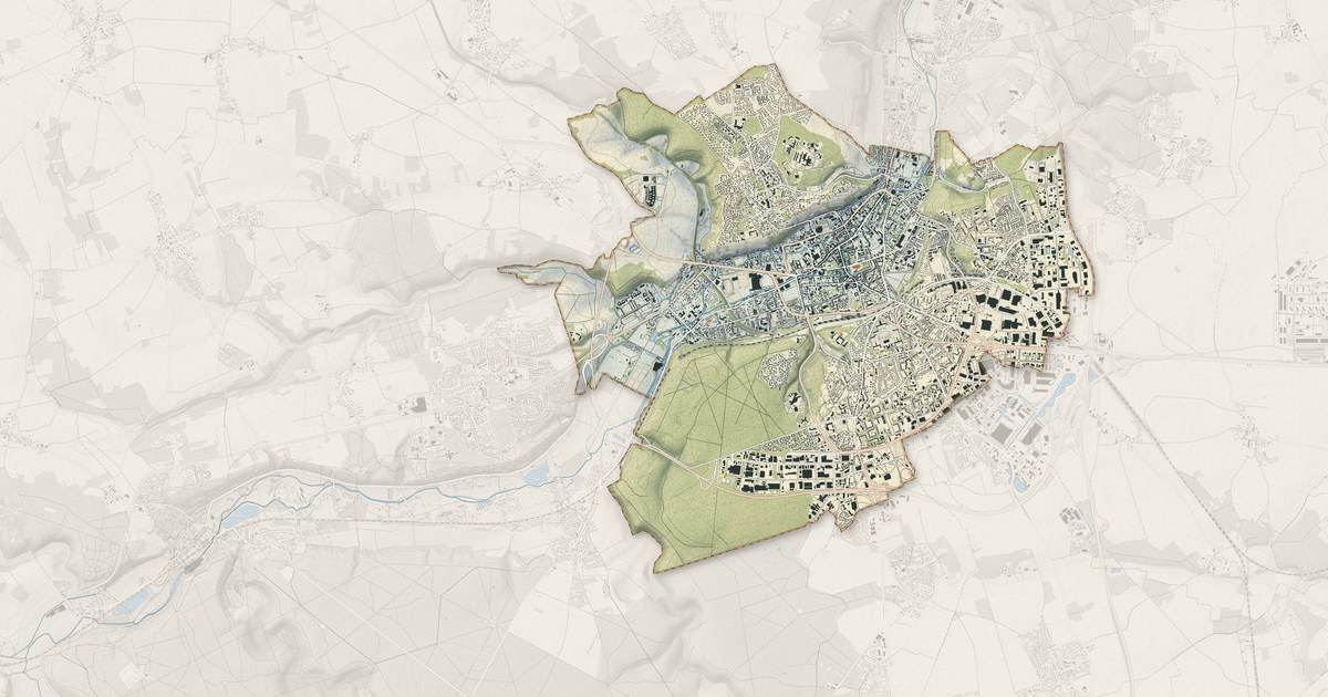Portrait cartographique de Évreux : relief, eau, forêts, bâti et voies, calculés à partir des données de l'IGN