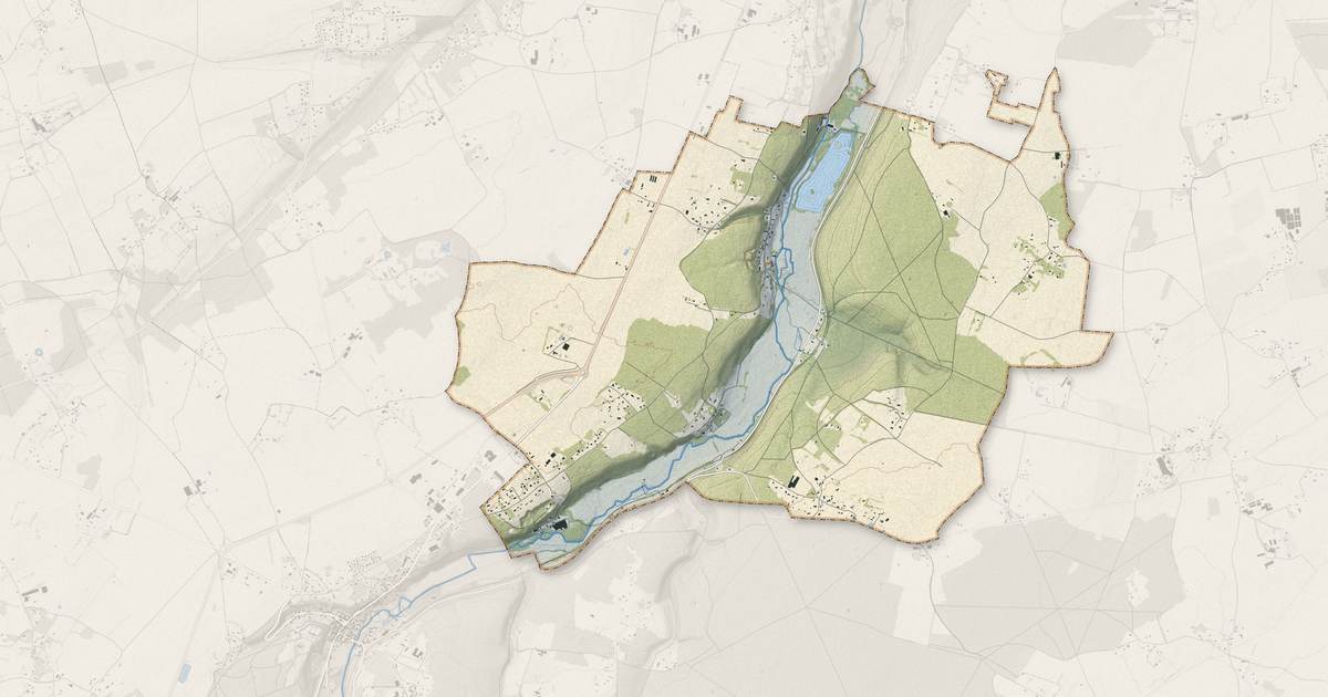 Portrait cartographique de Ferrières-Saint-Hilaire : relief, eau, forêts, bâti et voies, calculés à partir des données de l'IGN