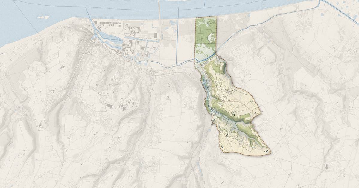 Portrait cartographique de Fiquefleur-Équainville : relief, eau, forêts, bâti et voies, calculés à partir des données de l'IGN