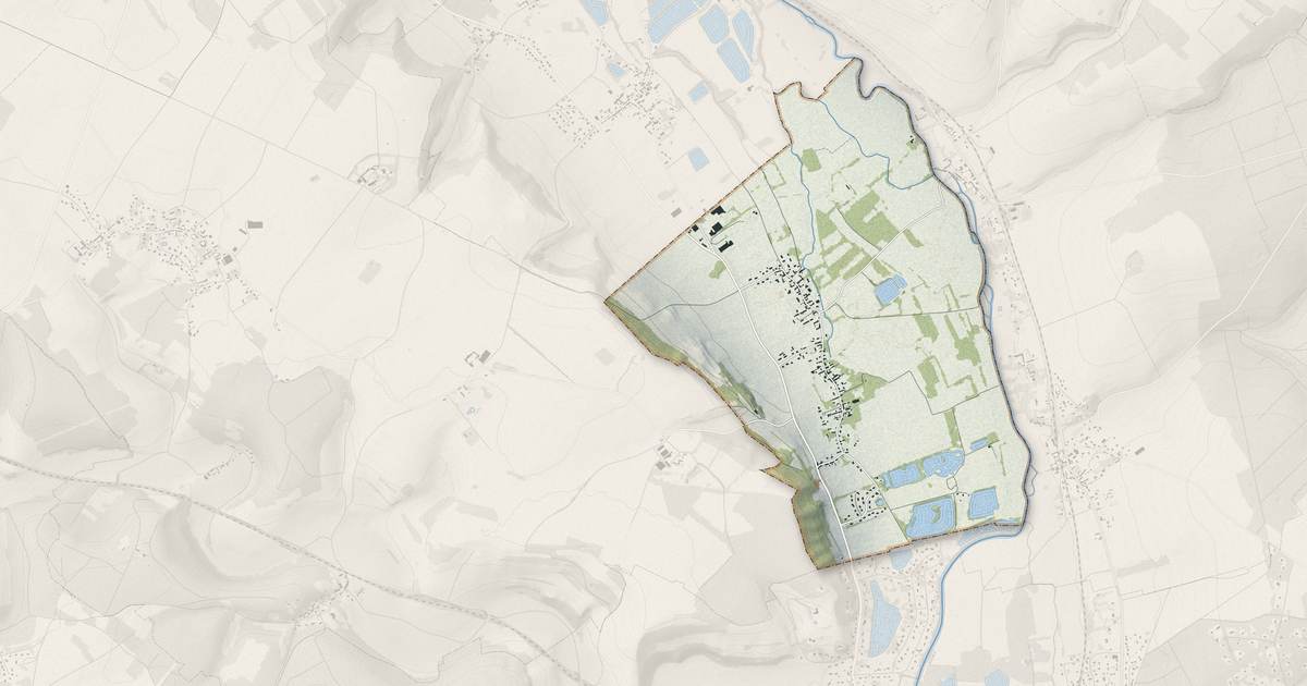 Portrait cartographique de Gadencourt : relief, eau, forêts, bâti et voies, calculés à partir des données de l'IGN