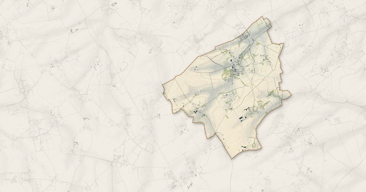 Portrait cartographique de Giverville : relief, eau, forêts, bâti et voies, calculés à partir des données de l'IGN
