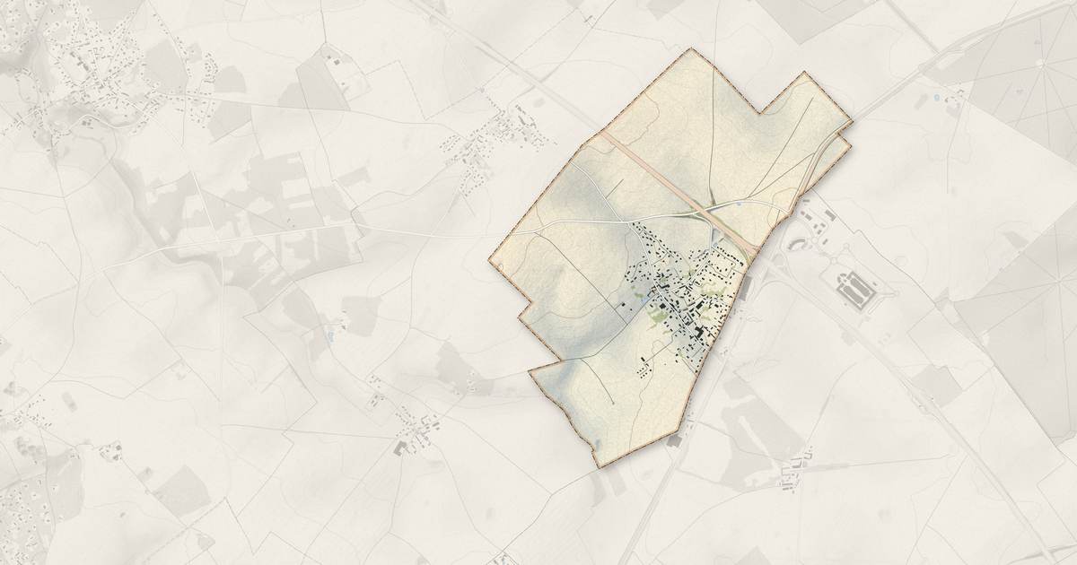 Portrait cartographique de La Heunière : relief, eau, forêts, bâti et voies, calculés à partir des données de l'IGN