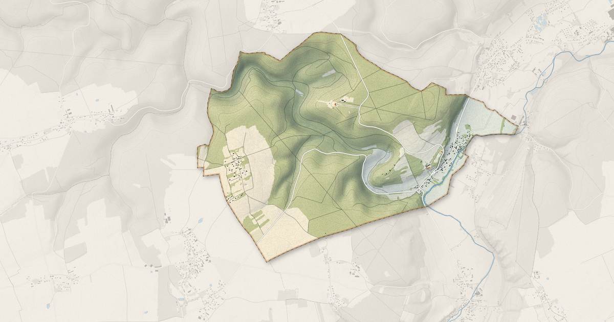 Portrait cartographique de Houetteville : relief, eau, forêts, bâti et voies, calculés à partir des données de l'IGN