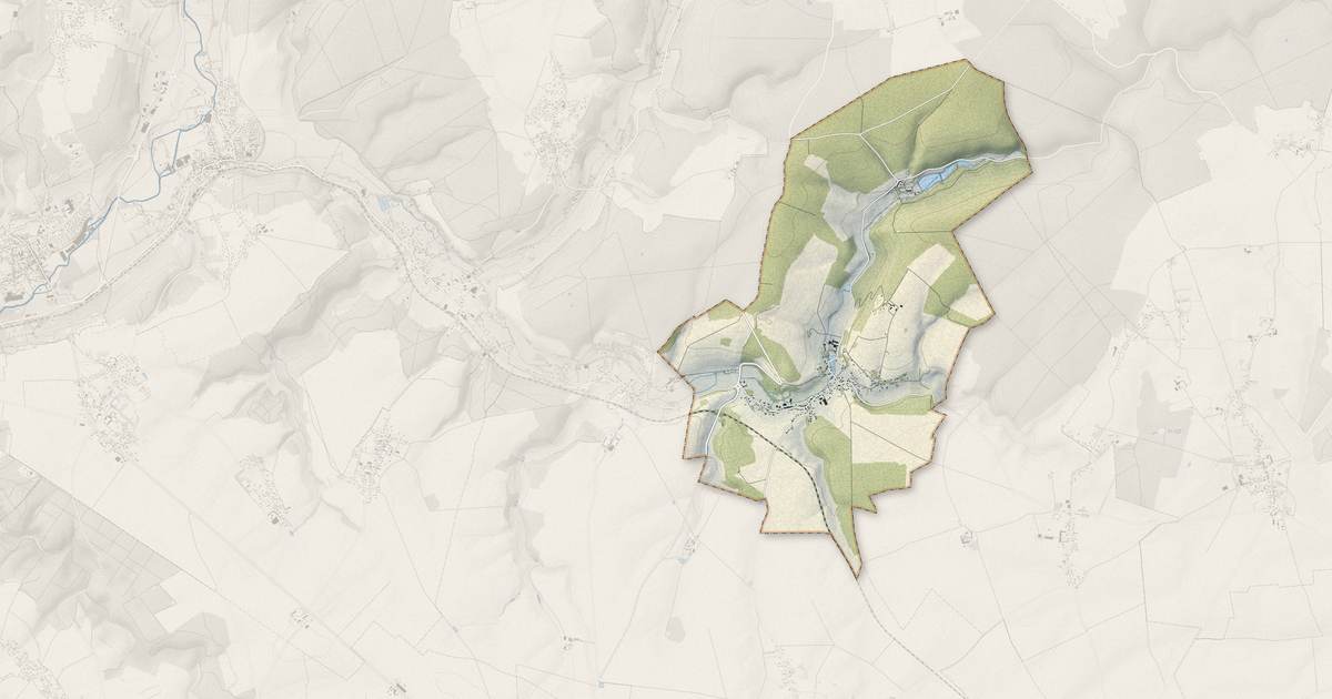 Portrait cartographique de Lisors : relief, eau, forêts, bâti et voies, calculés à partir des données de l'IGN