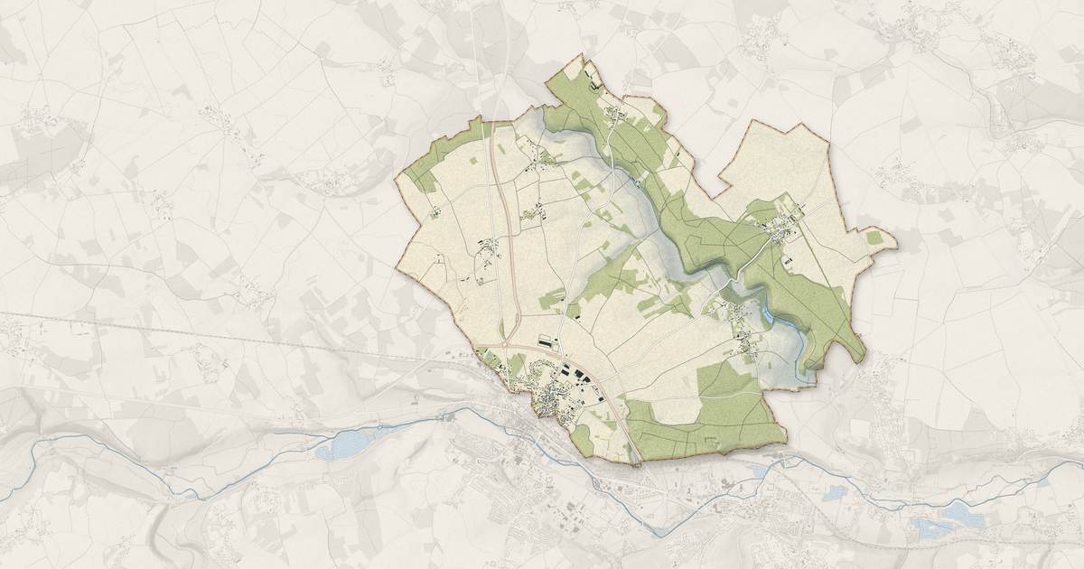 Portrait cartographique de La Madeleine-de-Nonancourt : relief, eau, forêts, bâti et voies, calculés à partir des données de l'IGN