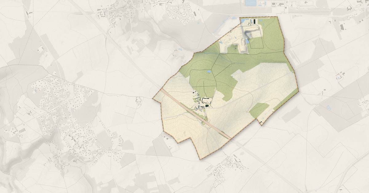 Portrait cartographique de Mercey : relief, eau, forêts, bâti et voies, calculés à partir des données de l'IGN