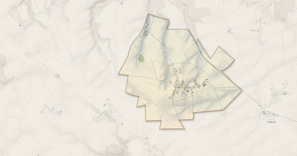 Portrait cartographique de Mesnil-Verclives : relief, eau, forêts, bâti et voies, calculés à partir des données de l'IGN