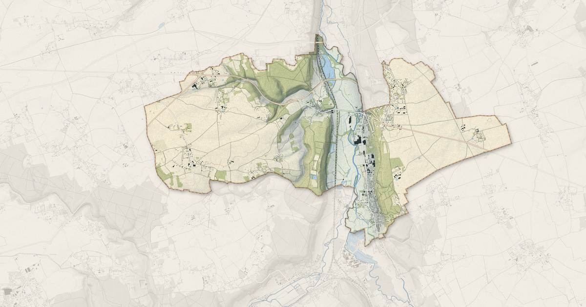 Portrait cartographique de Nassandres sur Risle : relief, eau, forêts, bâti et voies, calculés à partir des données de l'IGN