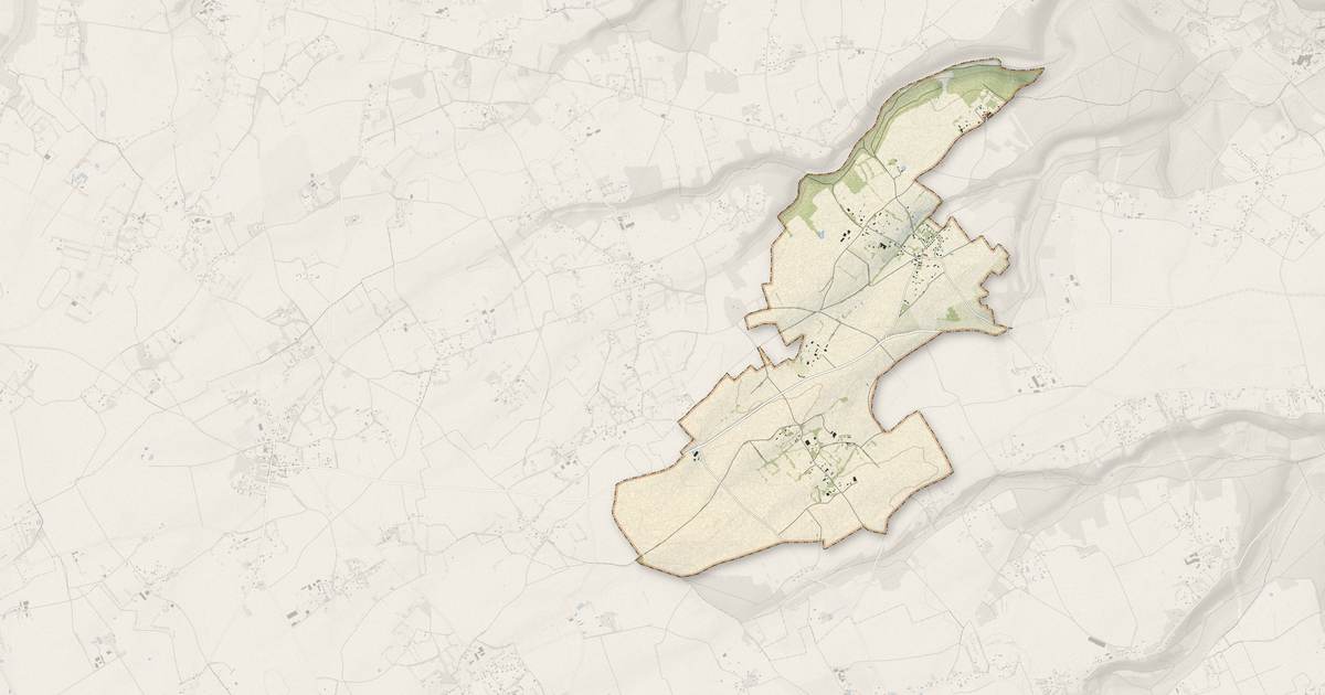Portrait cartographique de Neuville-sur-Authou : relief, eau, forêts, bâti et voies, calculés à partir des données de l'IGN