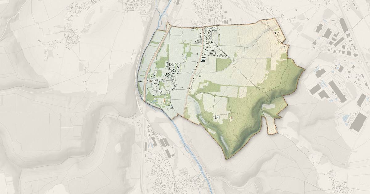 Portrait cartographique de Pinterville : relief, eau, forêts, bâti et voies, calculés à partir des données de l'IGN