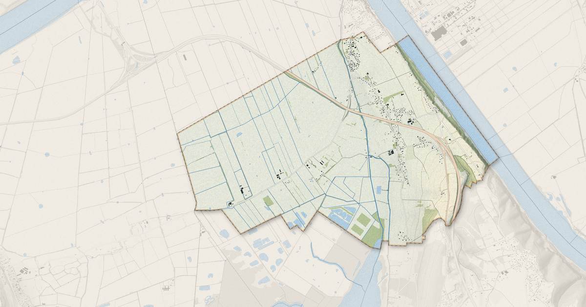 Portrait cartographique de Saint-Aubin-sur-Quillebeuf : relief, eau, forêts, bâti et voies, calculés à partir des données de l'IGN