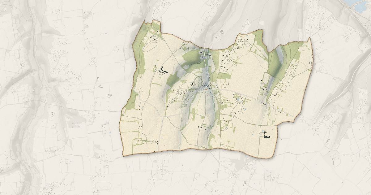 Portrait cartographique de Saint-Christophe-sur-Condé : relief, eau, forêts, bâti et voies, calculés à partir des données de l'IGN