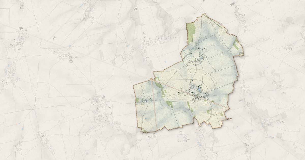 Portrait cartographique de Sainte-Colombe-la-Commanderie : relief, eau, forêts, bâti et voies, calculés à partir des données de l'IGN