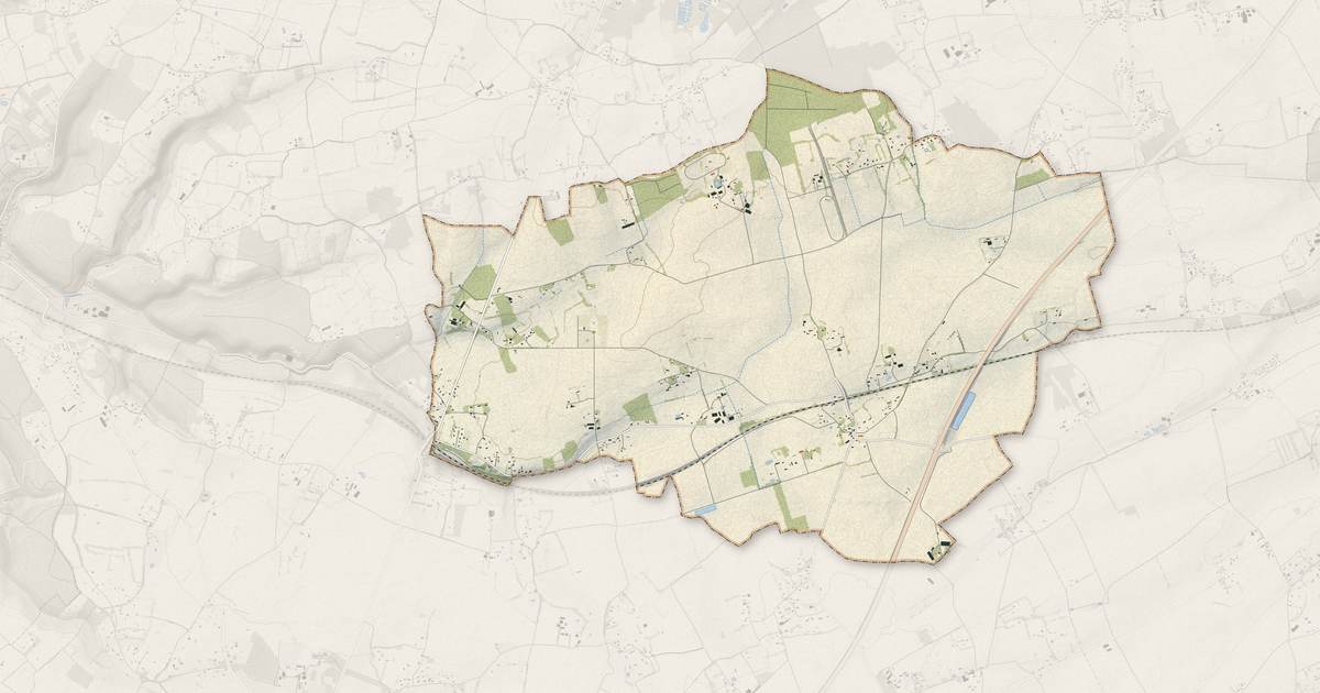 Portrait cartographique de Saint-Mards-de-Fresne : relief, eau, forêts, bâti et voies, calculés à partir des données de l'IGN