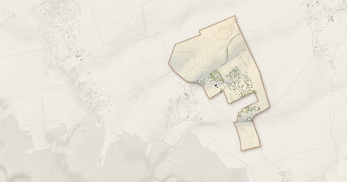 Portrait cartographique de Saint-Meslin-du-Bosc : relief, eau, forêts, bâti et voies, calculés à partir des données de l'IGN